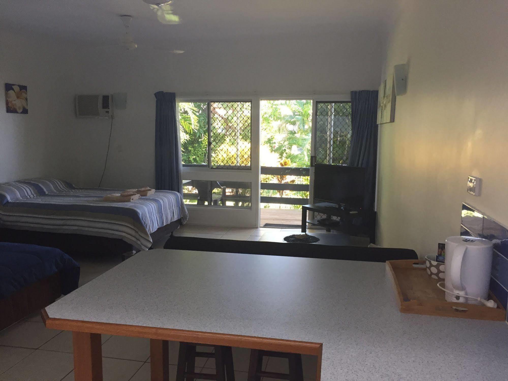 Cardwell Beachfront Motel Exterior foto